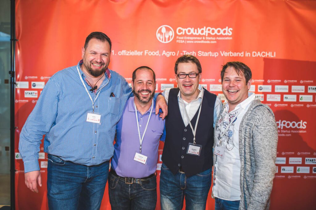 Das Konferenzteam vom crowdfoods Verband (vlnr): Jay F Kay, Enzo Schrembs, Mark Leinemann und Alex Heger)